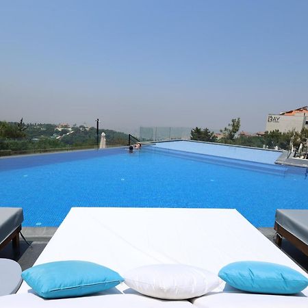 The Ray Hotel And Studios Beirut Exterior photo