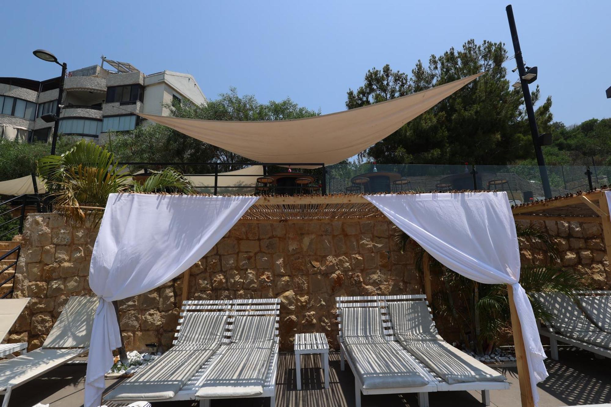 The Ray Hotel And Studios Beirut Exterior photo