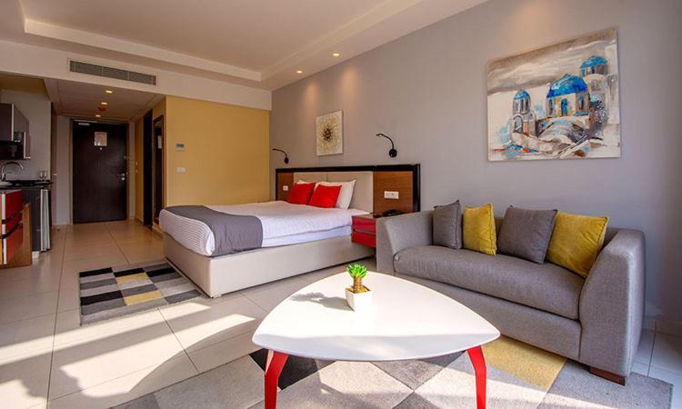 The Ray Hotel And Studios Beirut Exterior photo